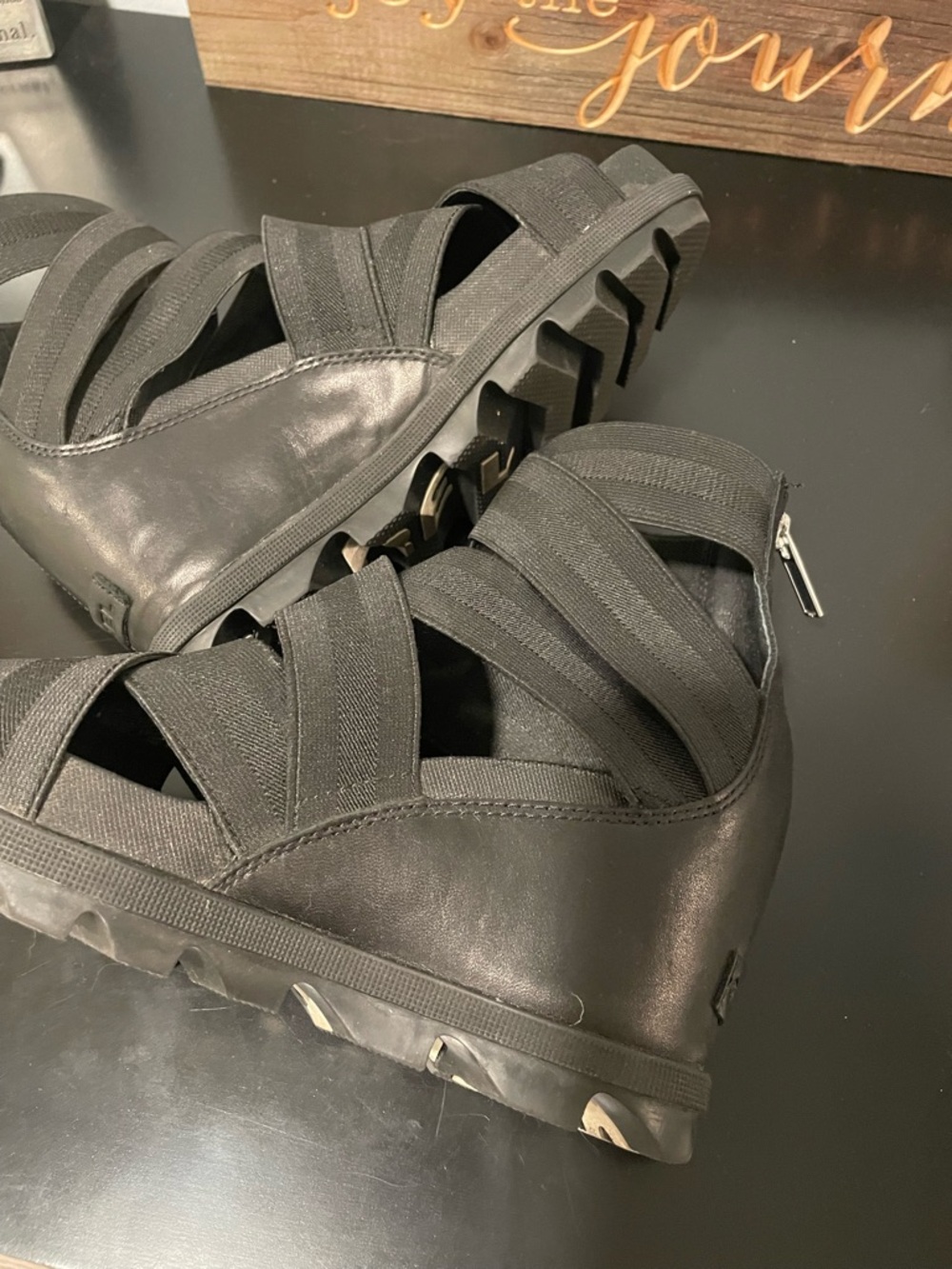 Sorel wedge sandals size 7 black - Picture 5 of 7